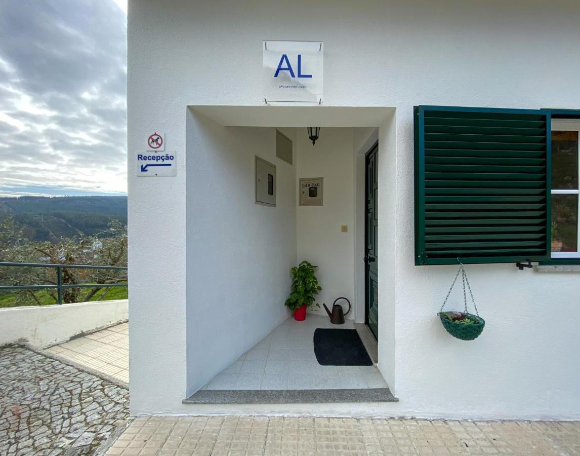 Apartamento Encosta Do Sol Canas de Senhorim Exterior foto