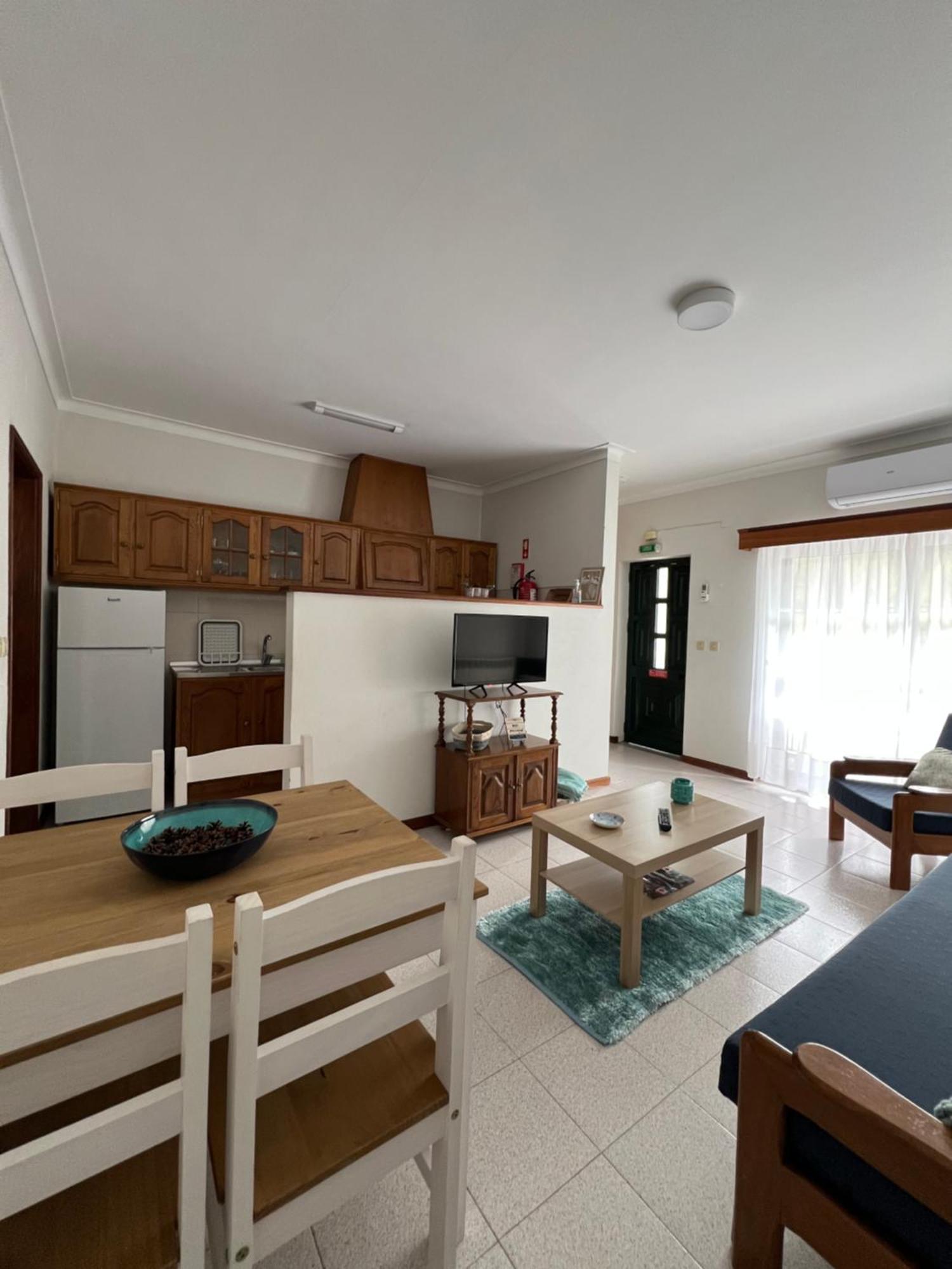 Apartamento Encosta Do Sol Canas de Senhorim Exterior foto